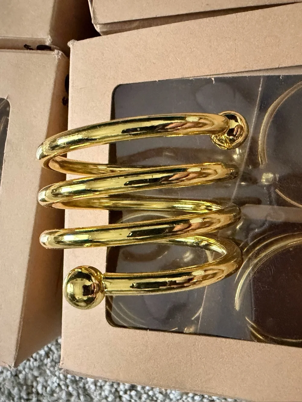 24 Gold Spiral Coil Cuff Napkin Rings - 6 boxes of 4. New in box.